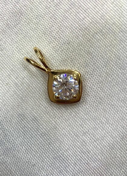 Round Solitaire on Gold Base Pendant
